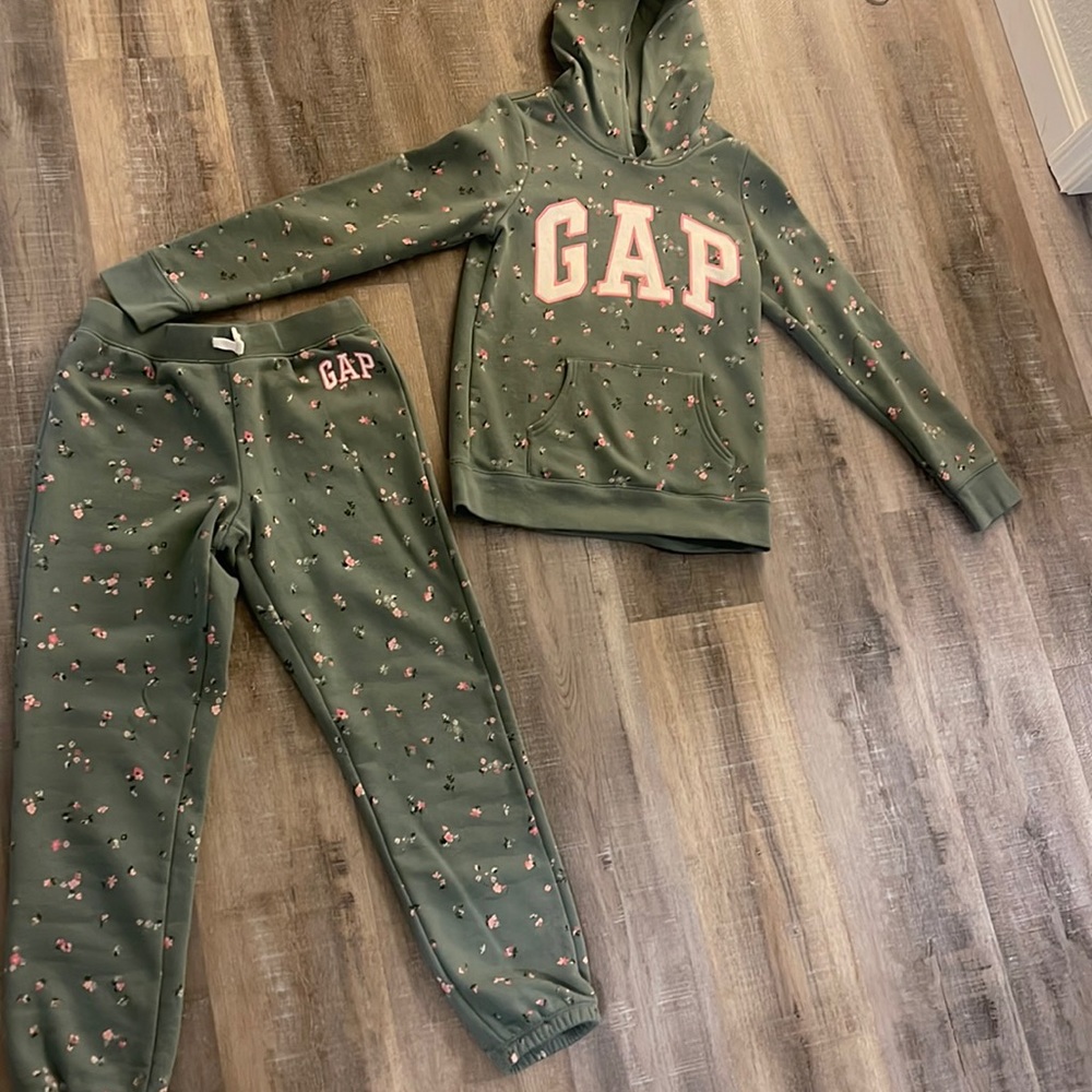 Gap big girls jogging suite